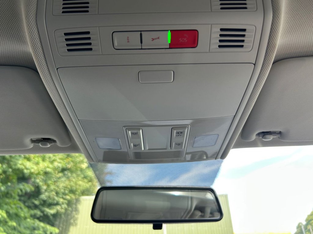 2021 Volkswagen Polo — image 42