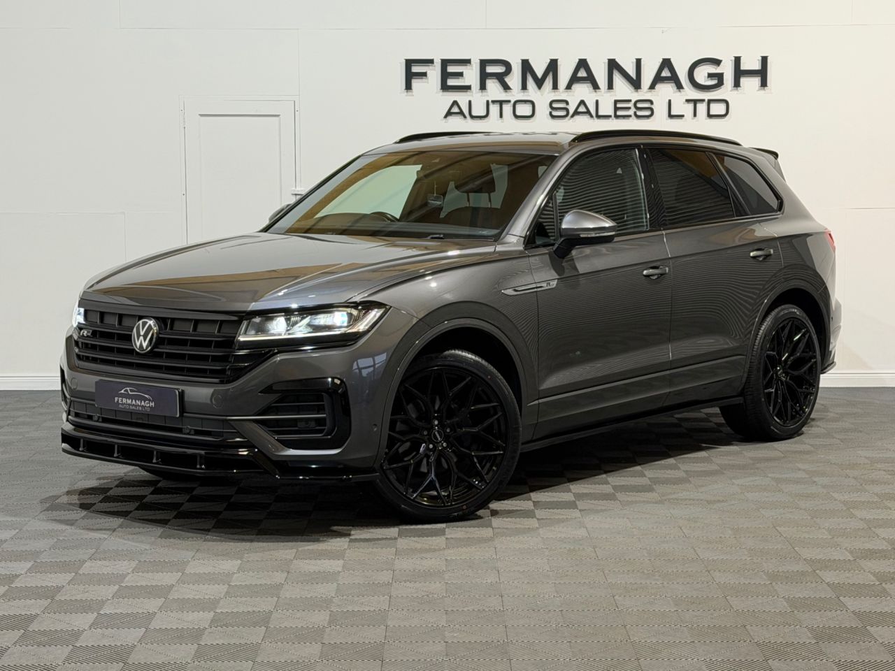 2021 VOLKSWAGEN TOUAREG 3.0 TDI V6 R-Line SUV 5dr Diesel Tiptronic 4Motion Euro 6 (s/s) (286 ps) - vehicle photo 5 for sale on PureCar