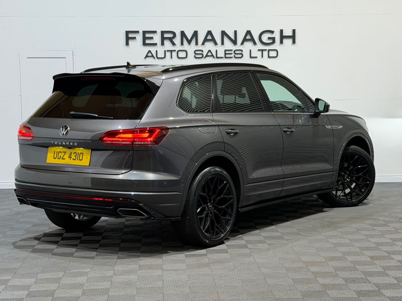 2021 VOLKSWAGEN TOUAREG 3.0 TDI V6 R-Line SUV 5dr Diesel Tiptronic 4Motion Euro 6 (s/s) (286 ps) - vehicle photo 7 for sale on PureCar