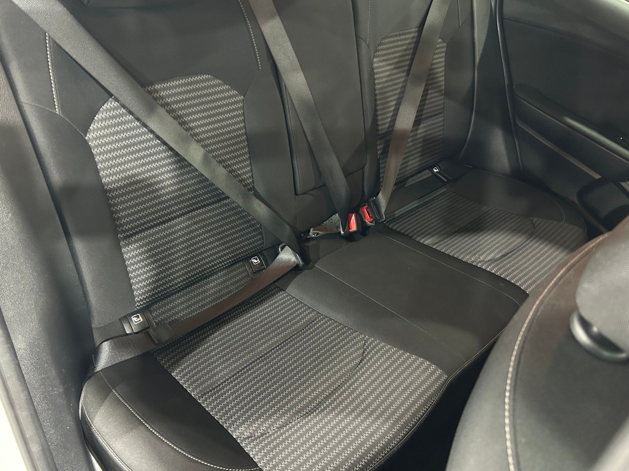2022 Kia XCeed — image 6