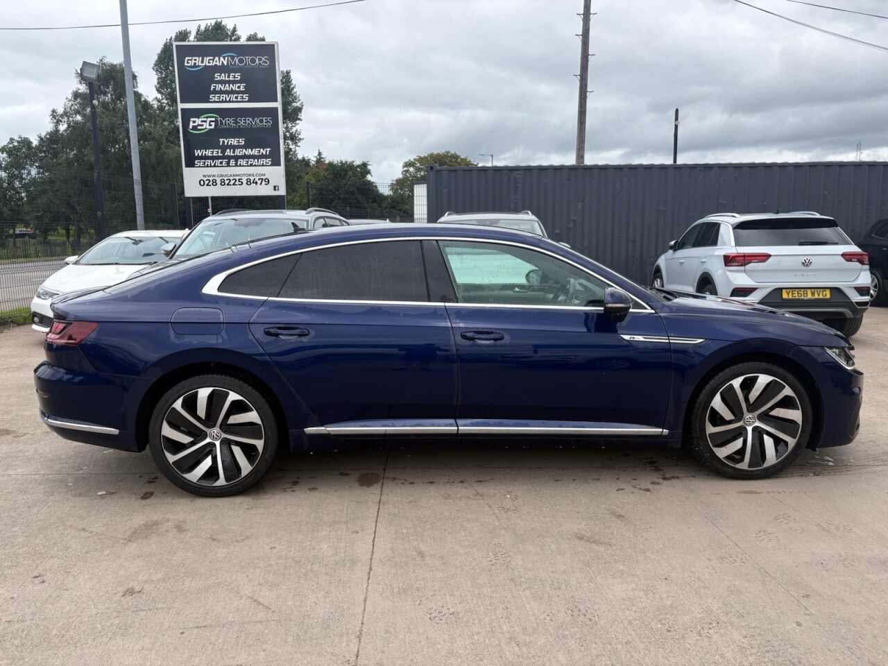 2019 VOLKSWAGEN ARTEON 2.0 TDI R-Line Fastback 5dr Diesel DSG Euro 6 (s/s) (190 ps) - vehicle photo 2 for sale on PureCar