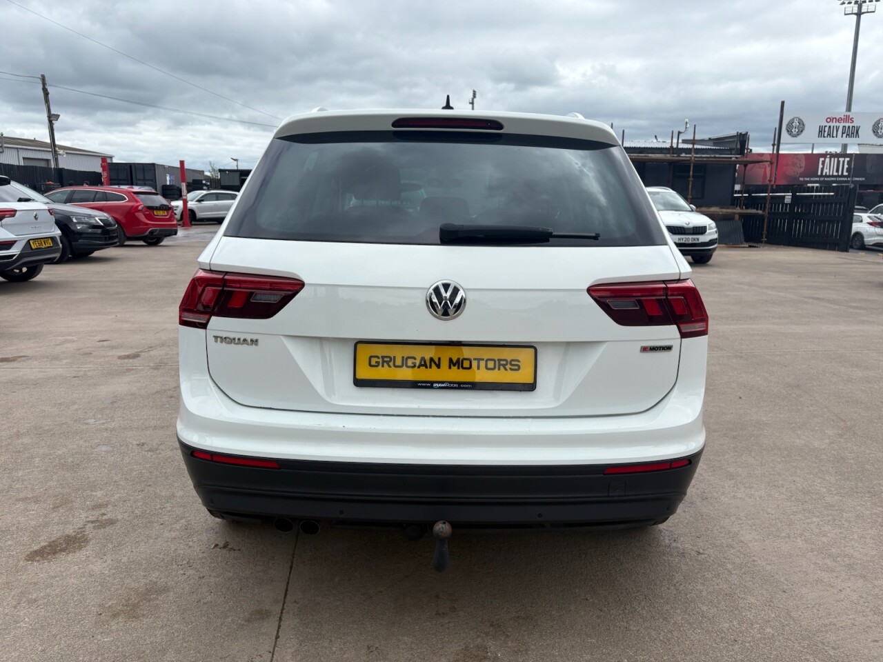 2019 VOLKSWAGEN TIGUAN 2.0 TDI Match SUV 5dr Diesel Manual 4Motion Euro 6 (s/s) (150 ps) - vehicle photo 4 for sale on PureCar