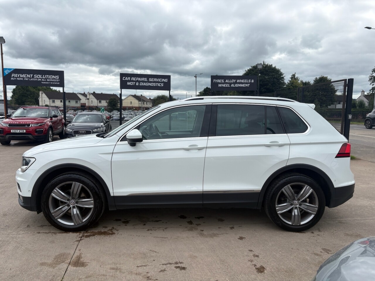 2019 VOLKSWAGEN TIGUAN 2.0 TDI Match SUV 5dr Diesel Manual 4Motion Euro 6 (s/s) (150 ps) - vehicle photo 6 for sale on PureCar