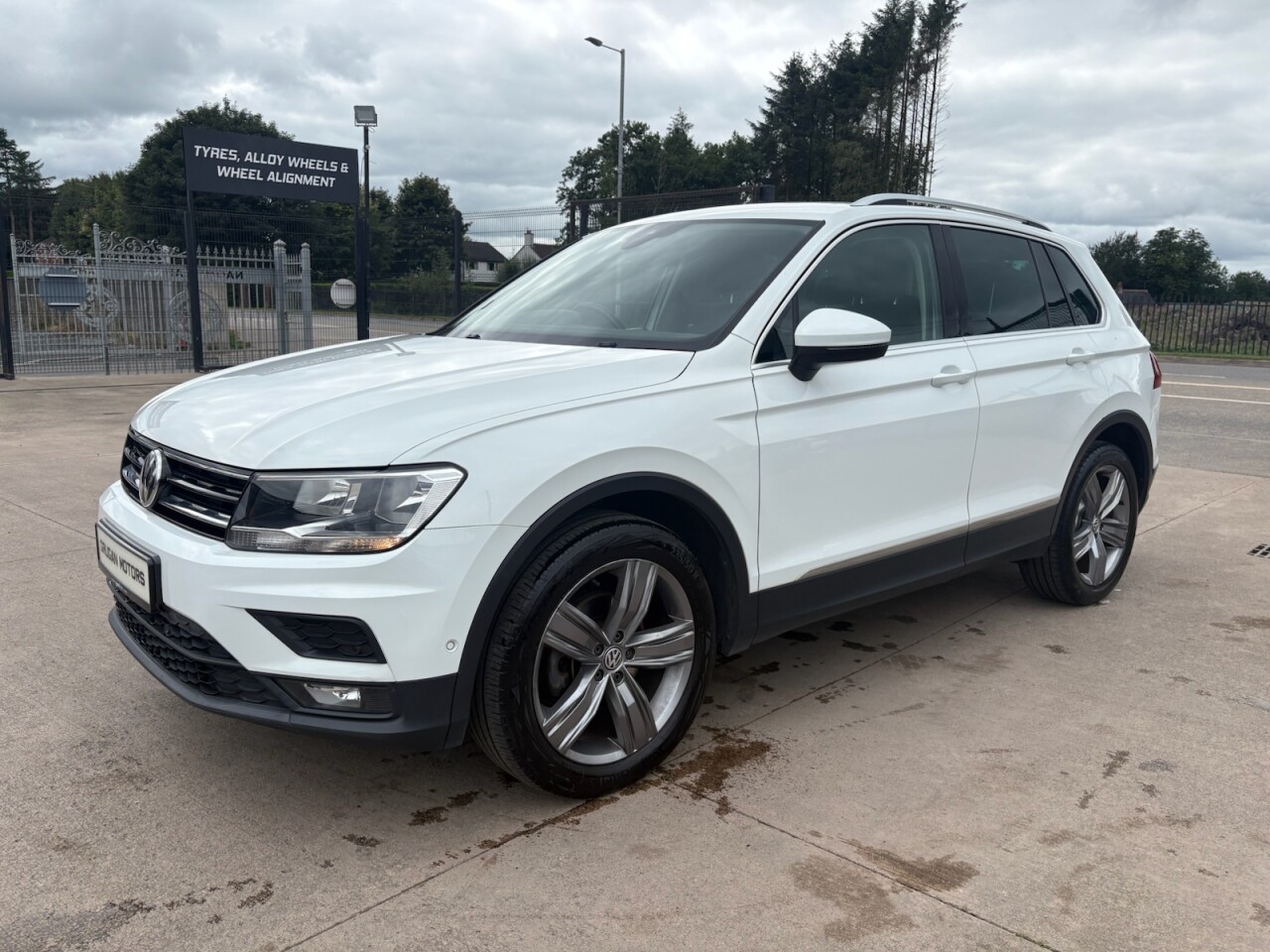 2019 VOLKSWAGEN TIGUAN 2.0 TDI Match SUV 5dr Diesel Manual 4Motion Euro 6 (s/s) (150 ps) - vehicle photo 7 for sale on PureCar