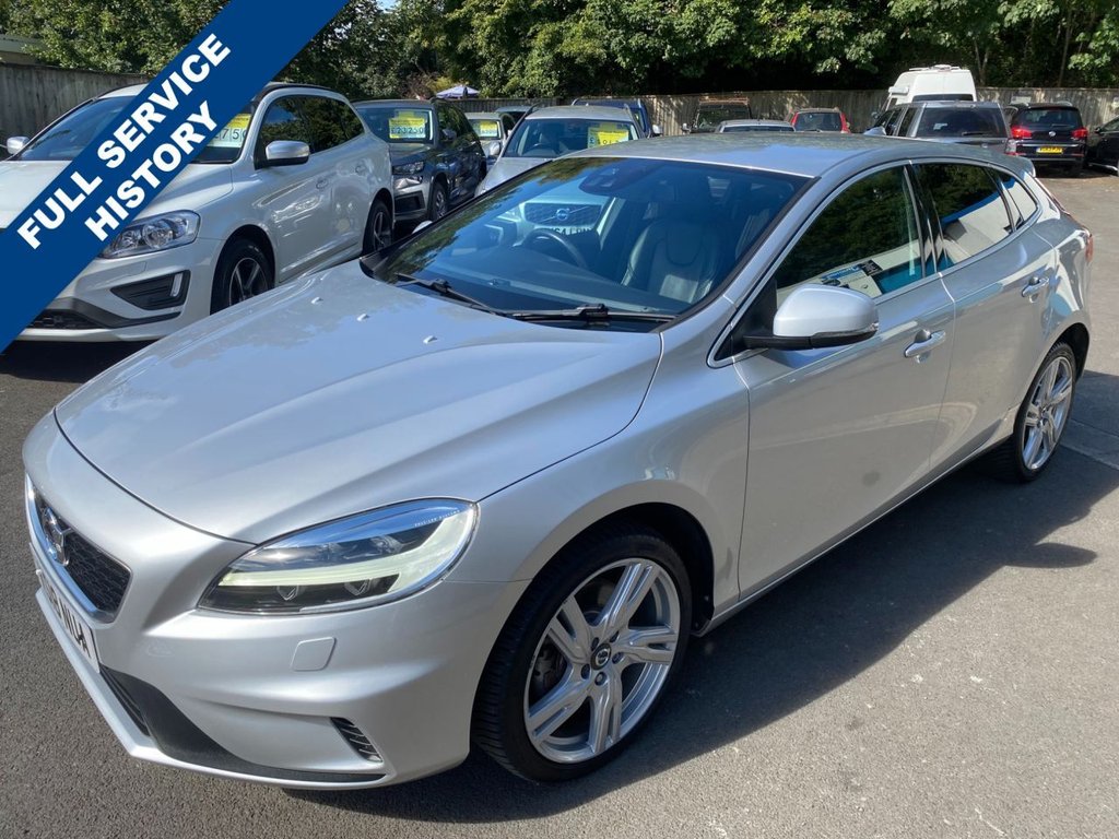 Volvo V40