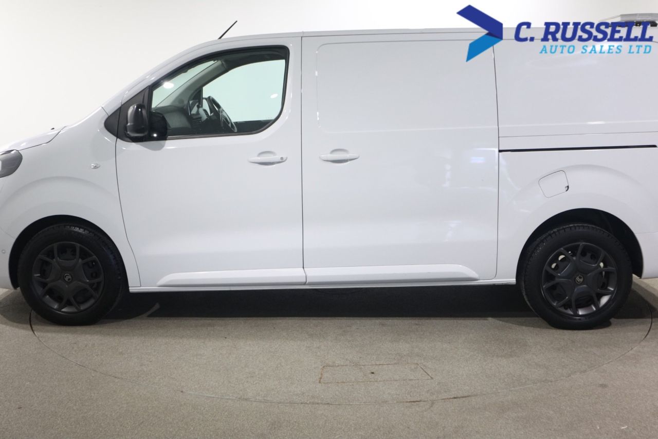 2024 CITROEN DISPATCH 1.5 BlueHDi Driver XL Panel Van 6dr Diesel Manual LWB Euro 6 (s/s) (120 ps) - vehicle photo 8 for sale on PureCar