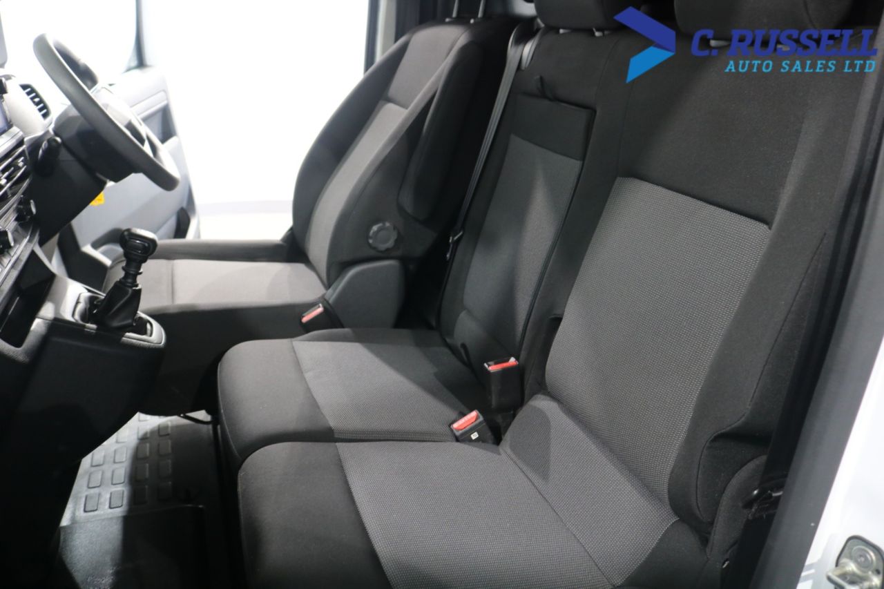 2024 CITROEN DISPATCH 1.5 BlueHDi Driver XL Panel Van 6dr Diesel Manual LWB Euro 6 (s/s) (120 ps) - vehicle photo 15 for sale on PureCar