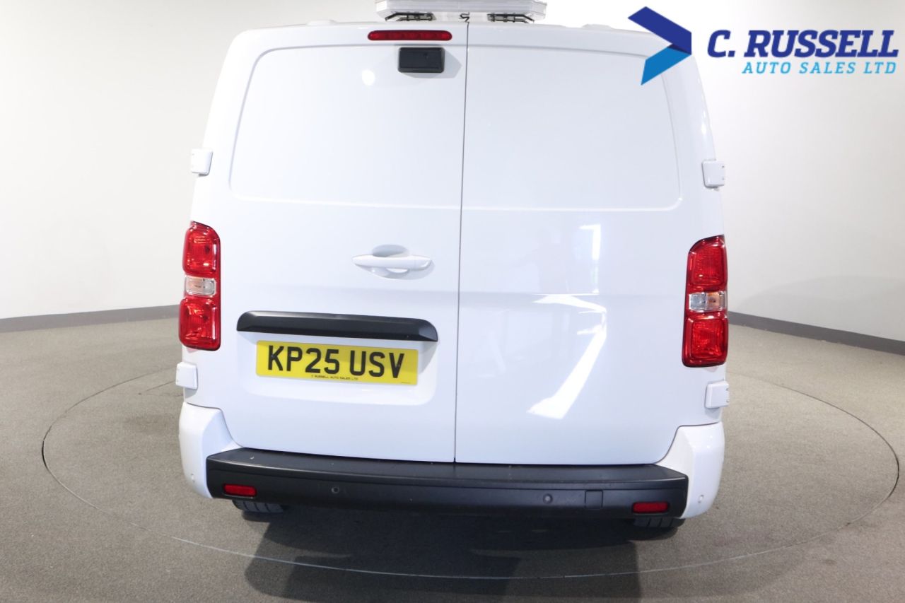 2025 CITROEN DISPATCH 1.5 BlueHDi Driver XL Panel Van 6dr Diesel Manual LWB Euro 6 (s/s) (120 ps) - vehicle photo 6 for sale on PureCar