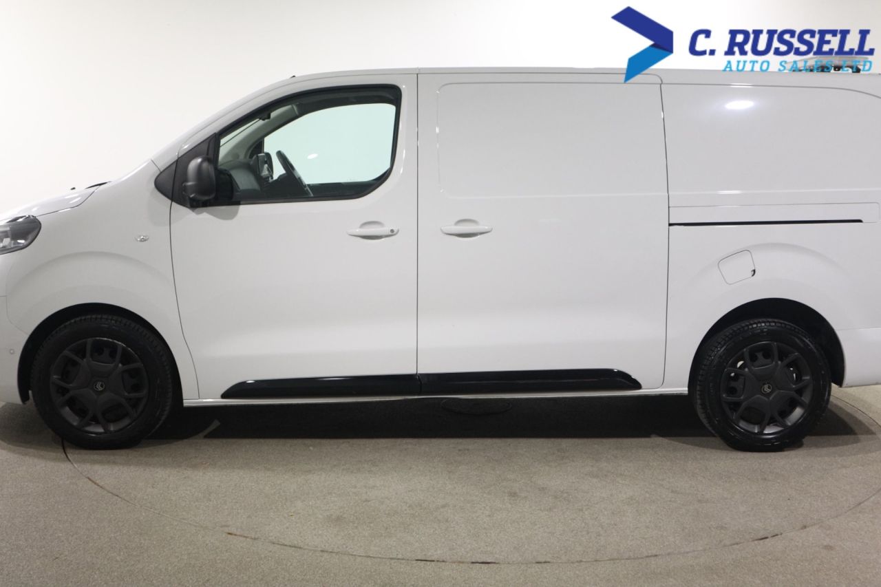 2025 CITROEN DISPATCH 1.5 BlueHDi Driver XL Panel Van 6dr Diesel Manual LWB Euro 6 (s/s) (120 ps) - vehicle photo 15 for sale on PureCar