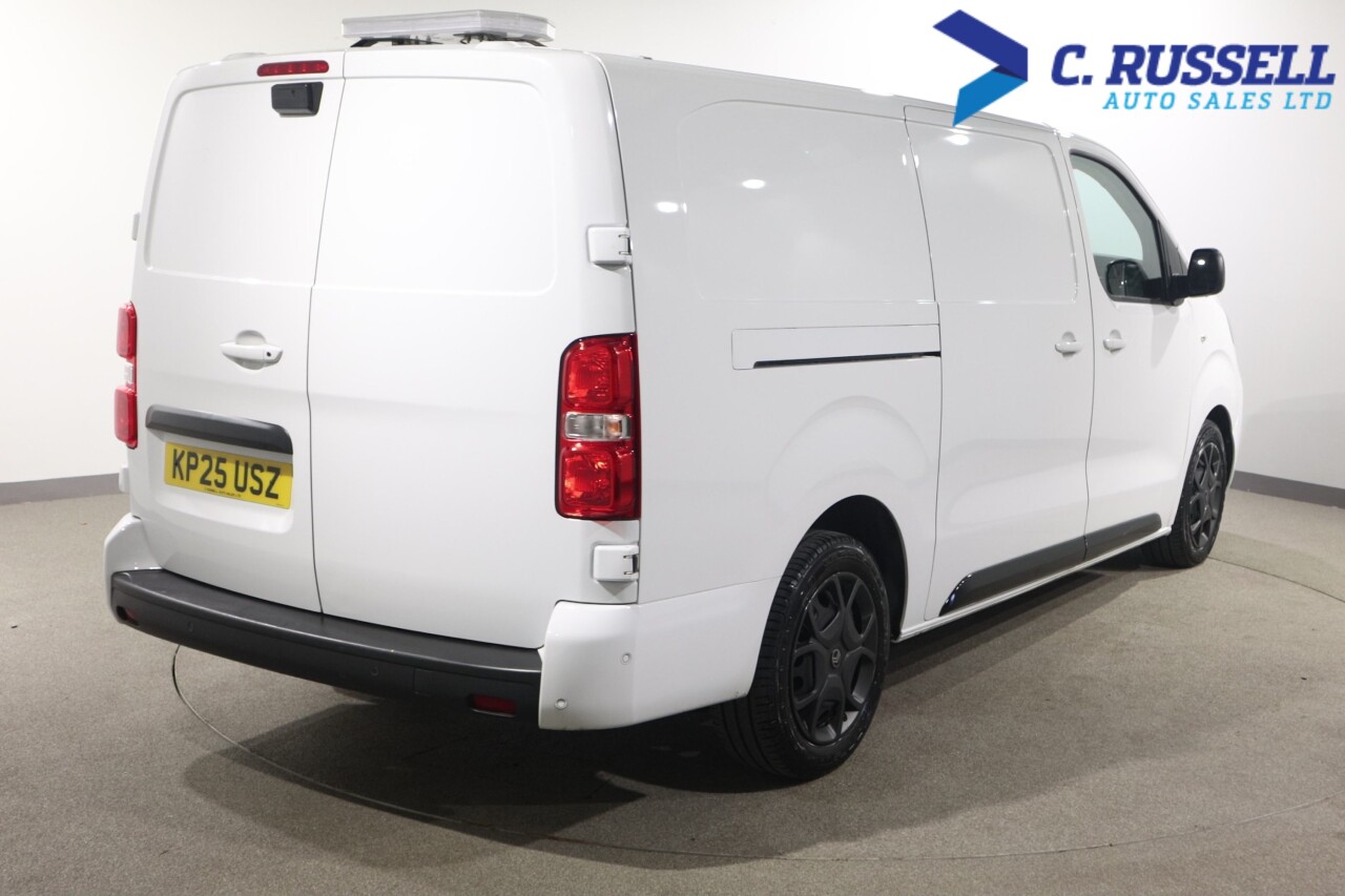 2025 CITROEN DISPATCH 1.5 BlueHDi Driver XL Panel Van 6dr Diesel Manual LWB Euro 6 (s/s) (120 ps) - vehicle photo 10 for sale on PureCar