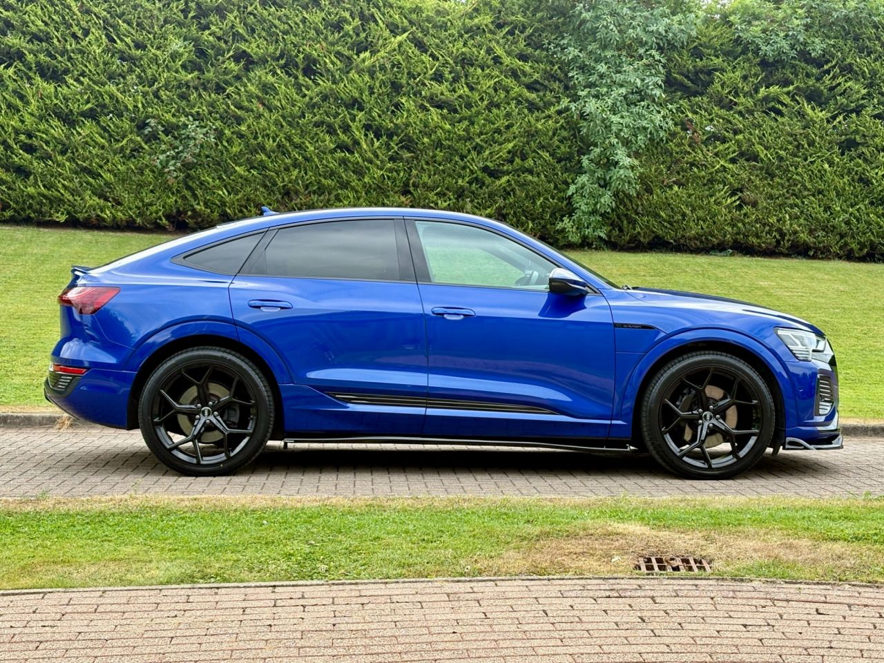 2023 AUDI Q8 E-TRON 55 S line Sportback 5dr Electric Auto quattro 114kWh (11kW Charger) (408 ps - vehicle photo 8 for sale on PureCar