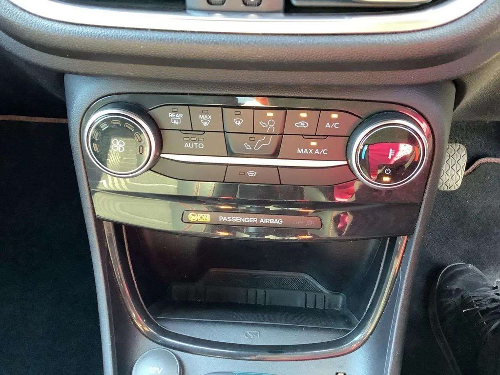 2023 Ford Puma — image 2