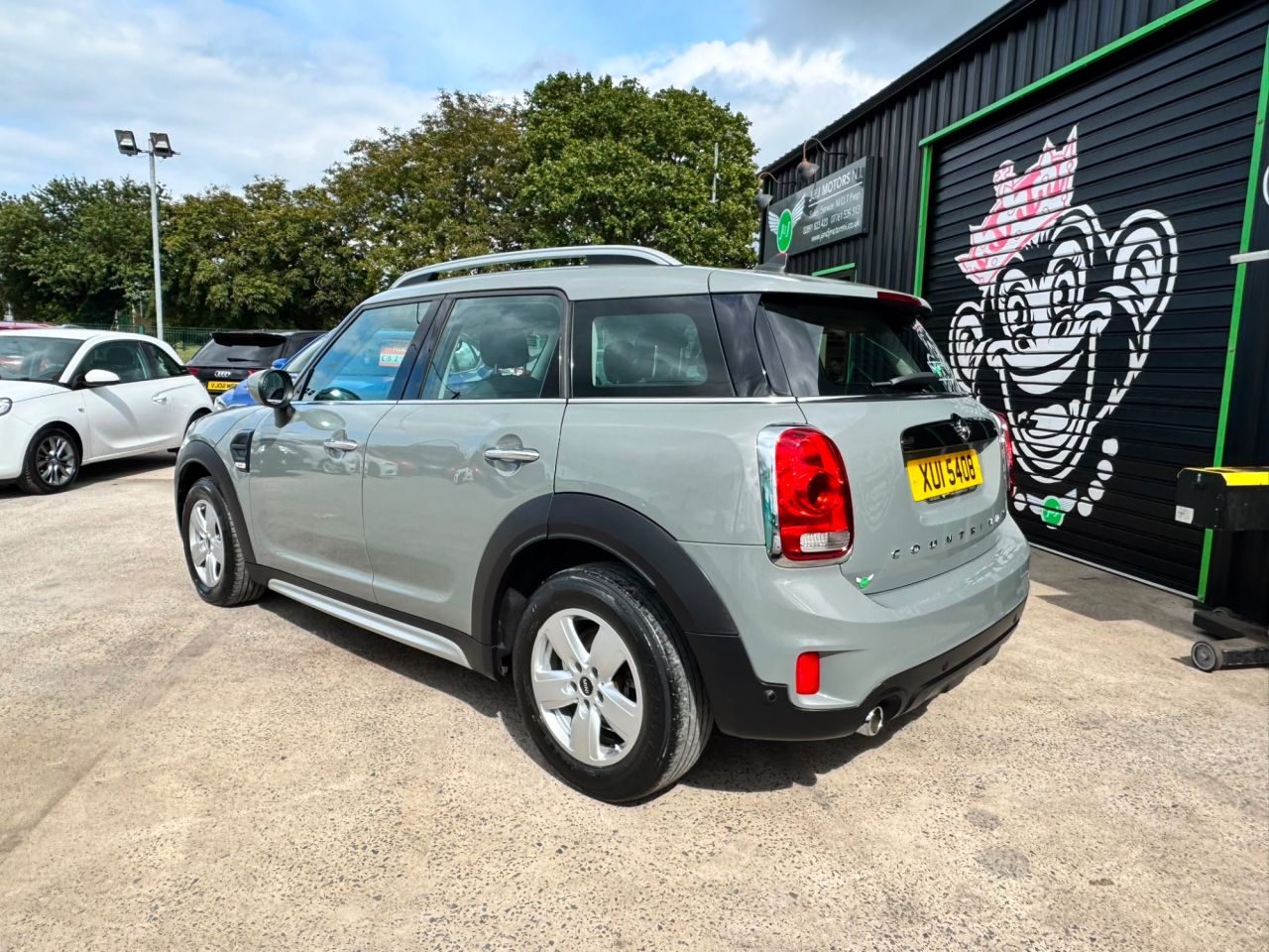 2019 MINI COUNTRYMAN 1.5 Cooper Classic SUV 5dr Petrol Steptronic Euro 6 (s/s) (136 ps) - vehicle photo 3 for sale on PureCar