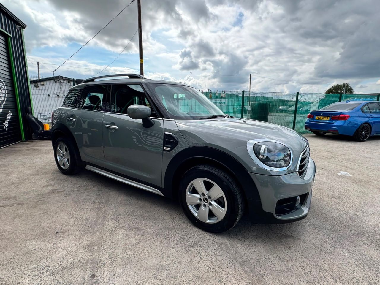 2019 MINI COUNTRYMAN 1.5 Cooper Classic SUV 5dr Petrol Steptronic Euro 6 (s/s) (136 ps) - vehicle photo 6 for sale on PureCar