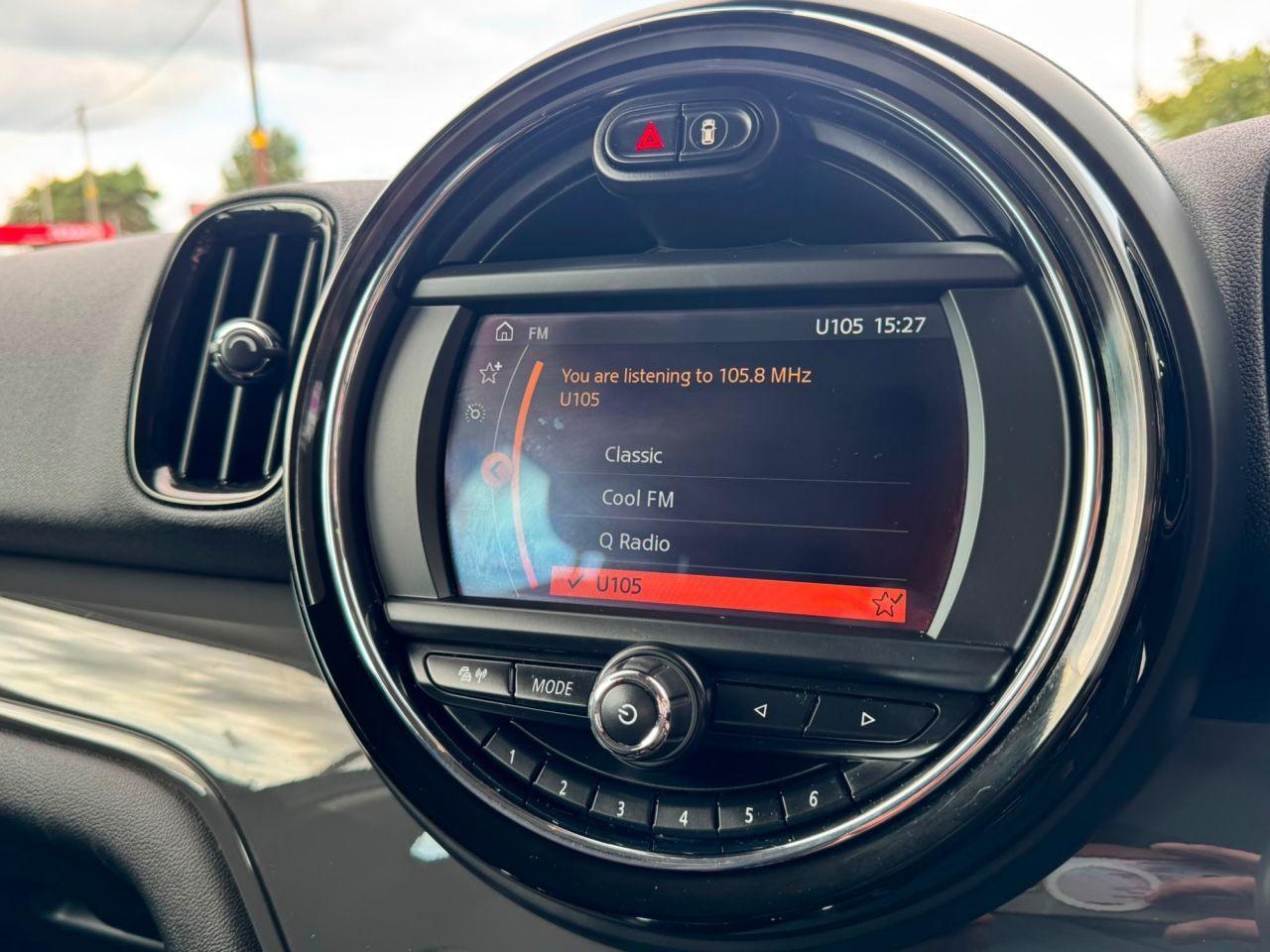 2019 MINI COUNTRYMAN 1.5 Cooper Classic SUV 5dr Petrol Steptronic Euro 6 (s/s) (136 ps) - vehicle photo 16 for sale on PureCar