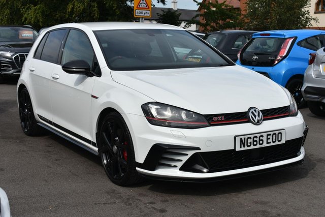 2017 Volkswagen GOLF