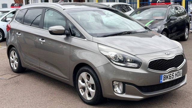 2015 Kia Carens