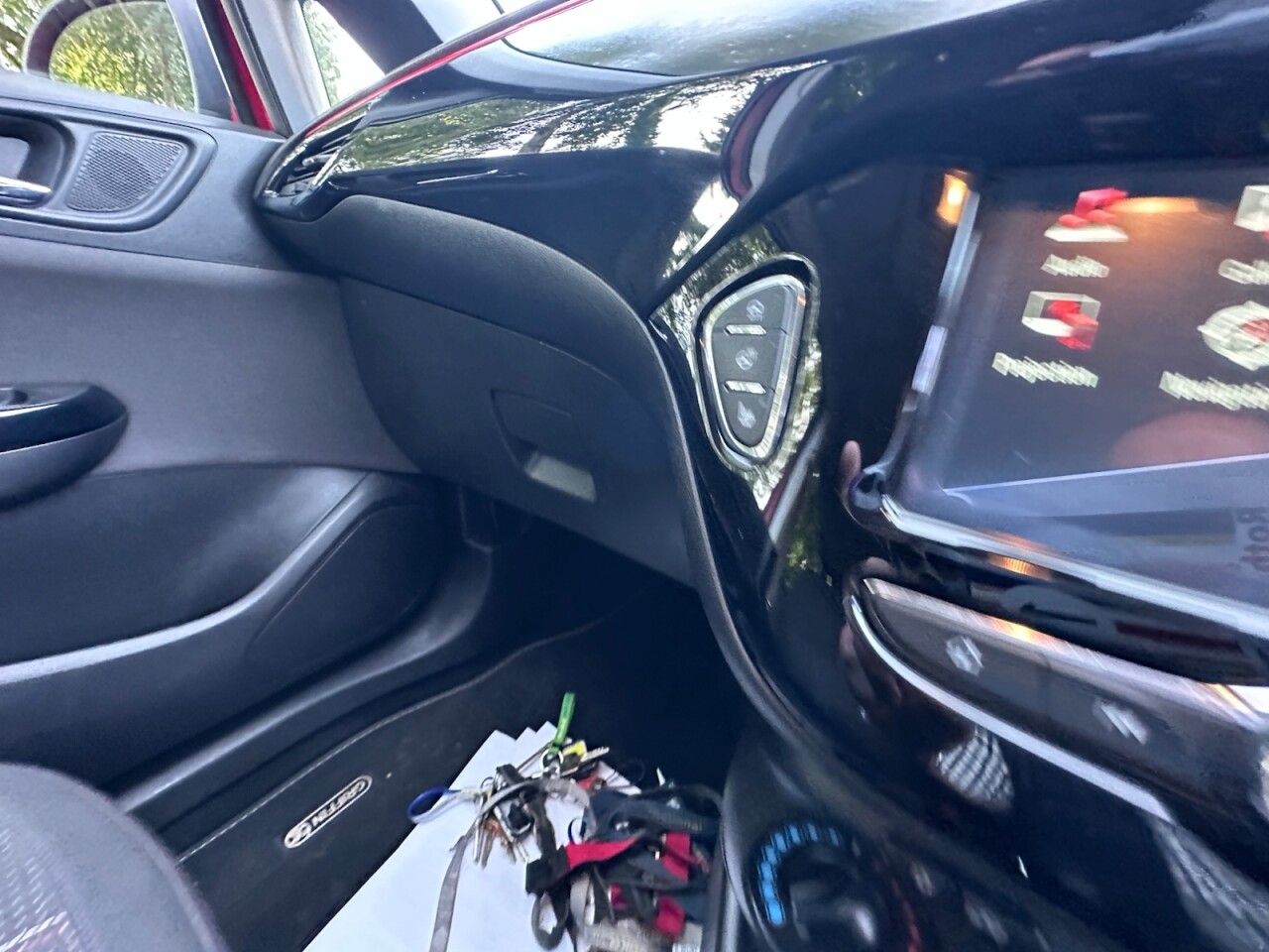 2019 VAUXHALL CORSA 1.4i ecoTEC Griffin Hatchback 5dr Petrol Manual Euro 6 (75 ps) - vehicle photo 11 for sale on PureCar