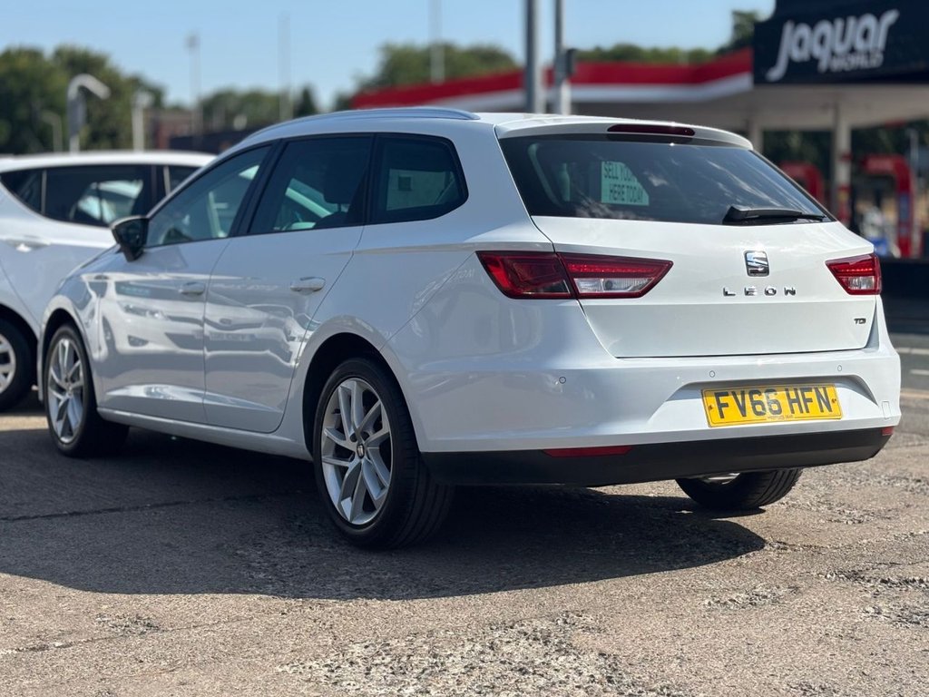 2016 SEAT Leon — image 11