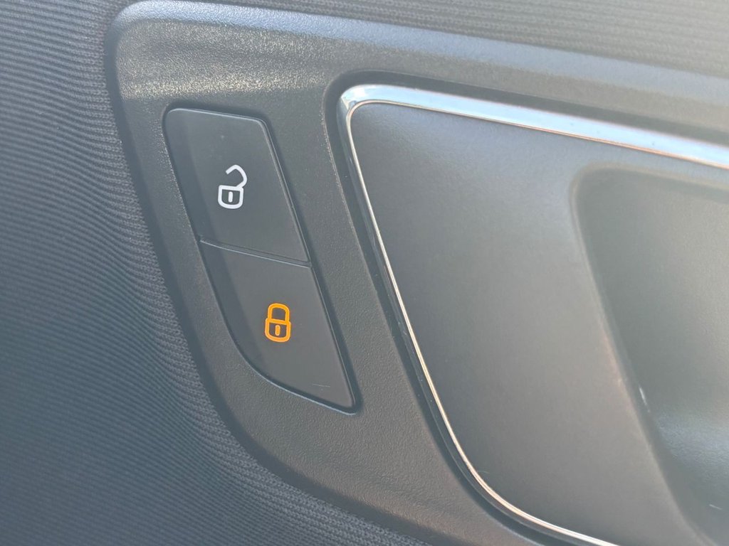 2016 SEAT Leon — image 59