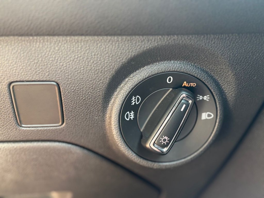 2016 SEAT Leon — image 58