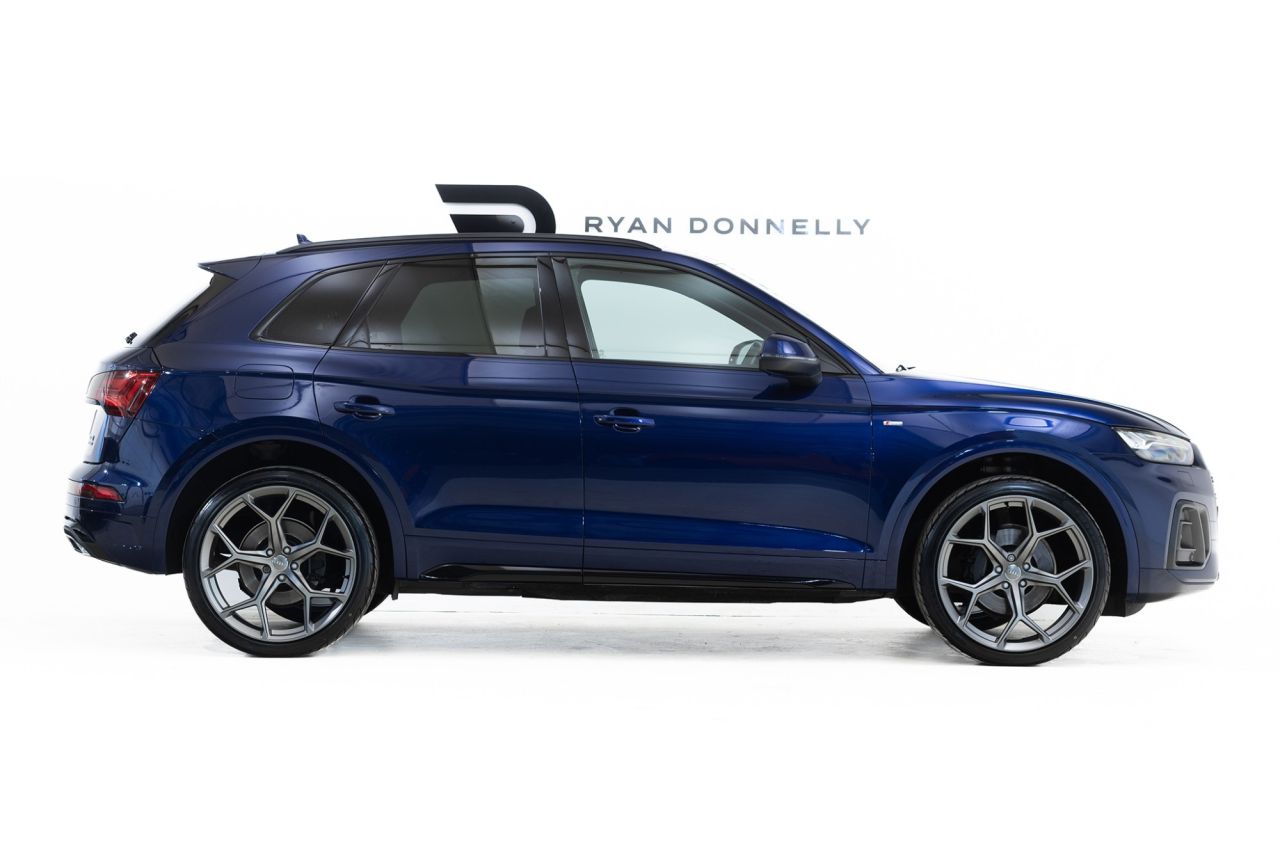 2021 AUDI Q5 S Line - vehicle photo 4 for sale on PureCar