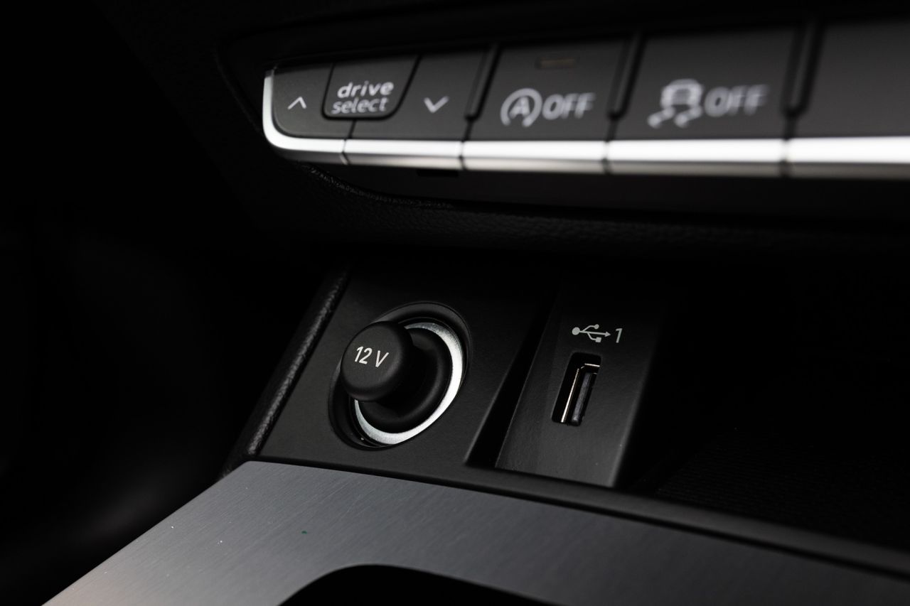 2021 AUDI Q5 S Line - vehicle photo 16 for sale on PureCar