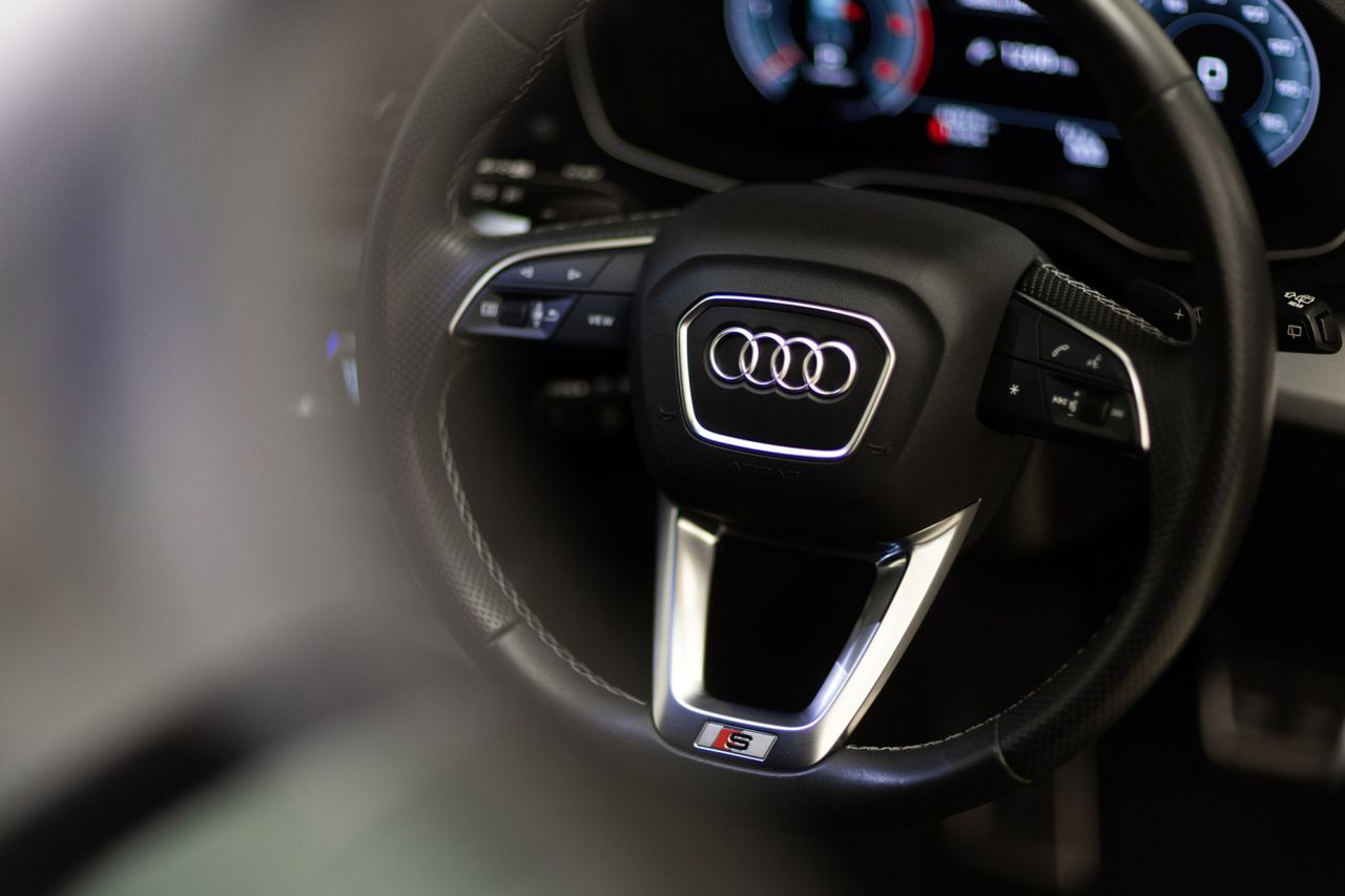 2021 AUDI Q5 S Line - vehicle photo 23 for sale on PureCar