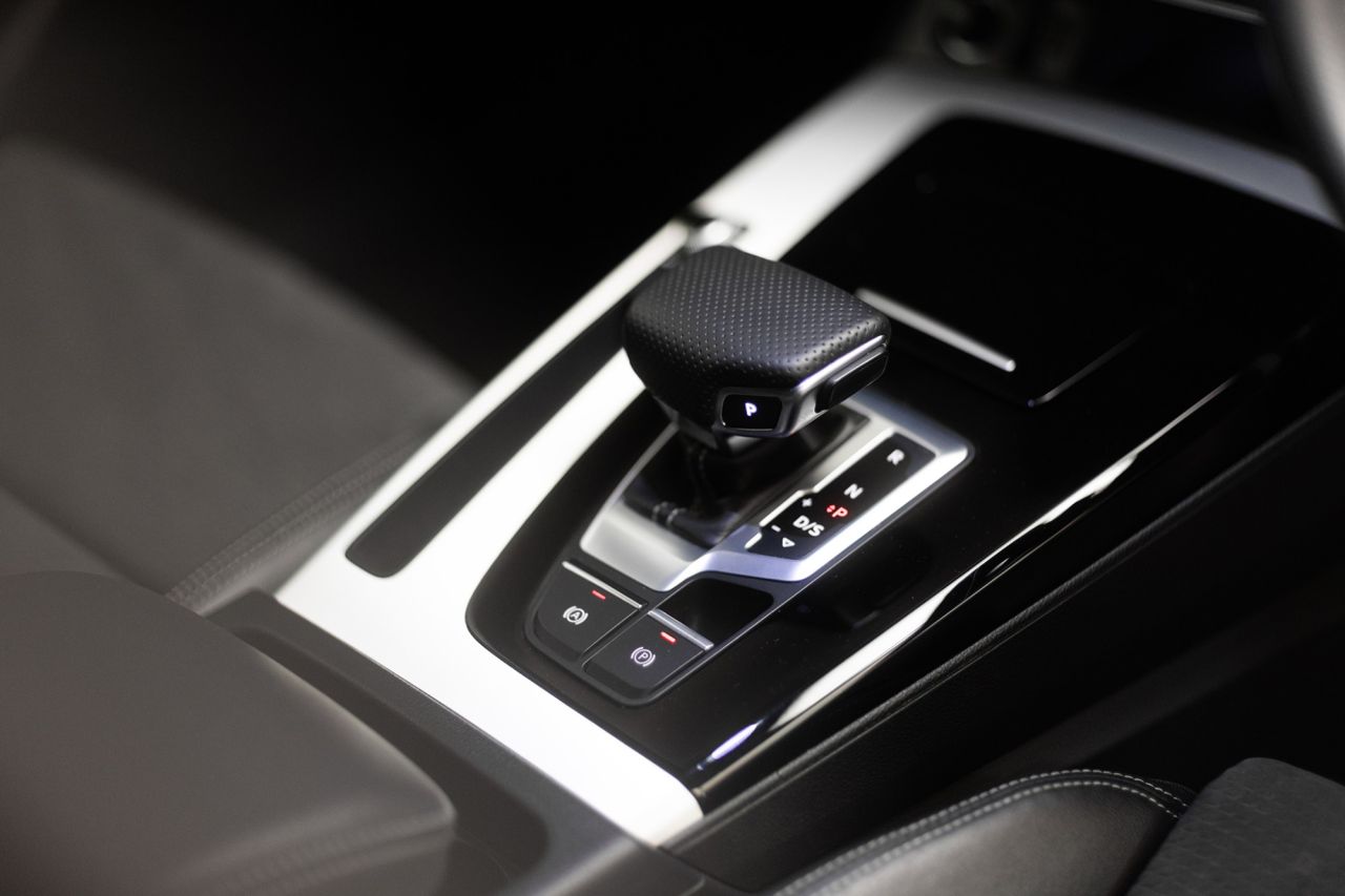 2021 AUDI Q5 S Line - vehicle photo 24 for sale on PureCar