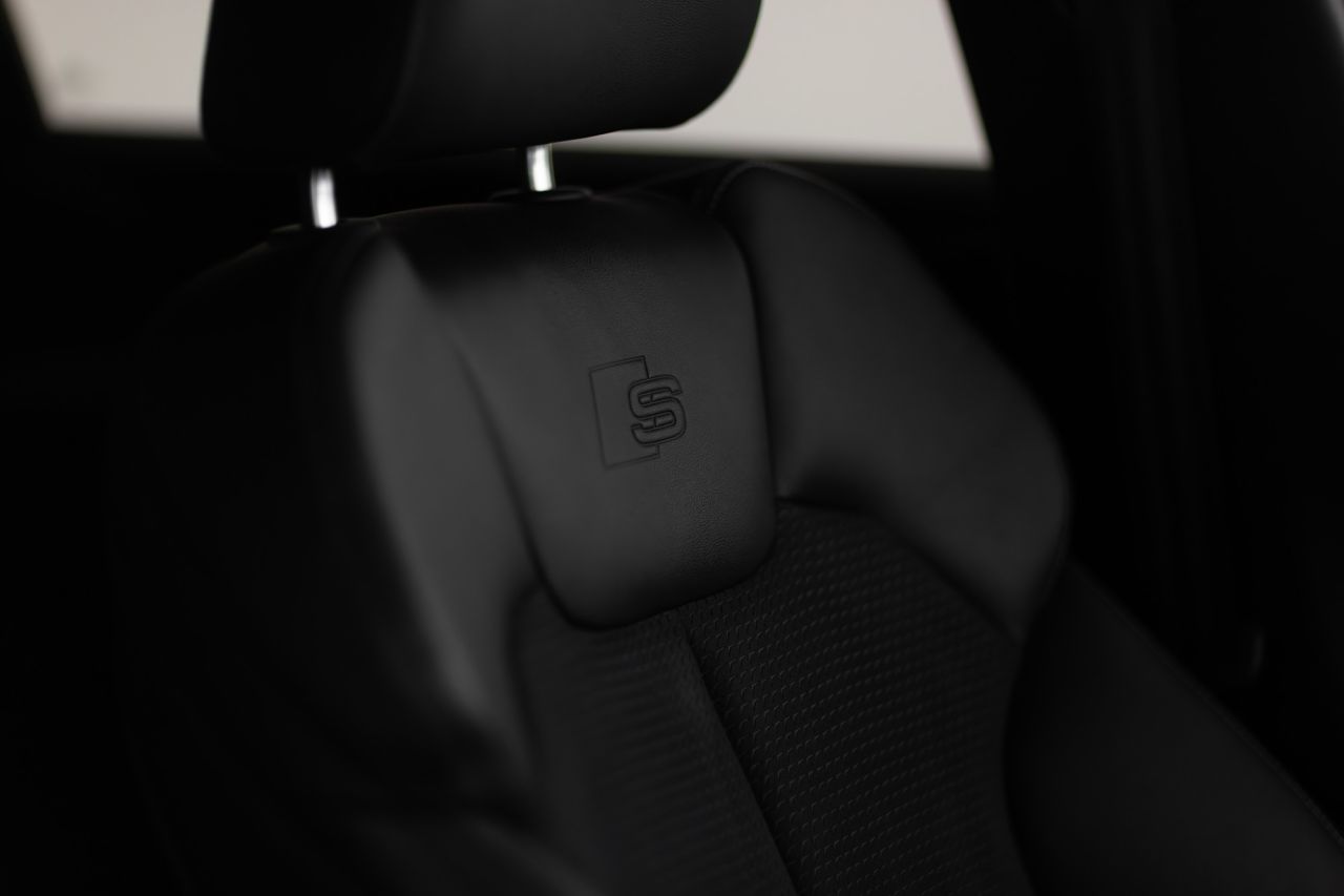 2021 AUDI Q5 S Line - vehicle photo 26 for sale on PureCar