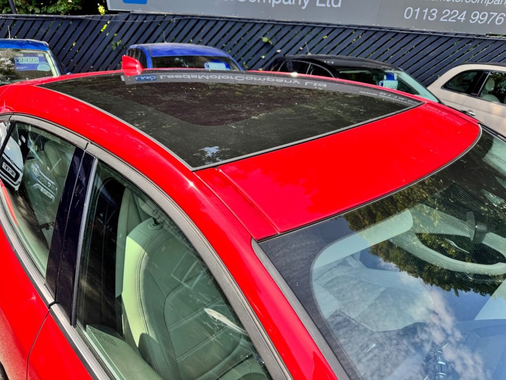2018 Jaguar E-PACE — image 4