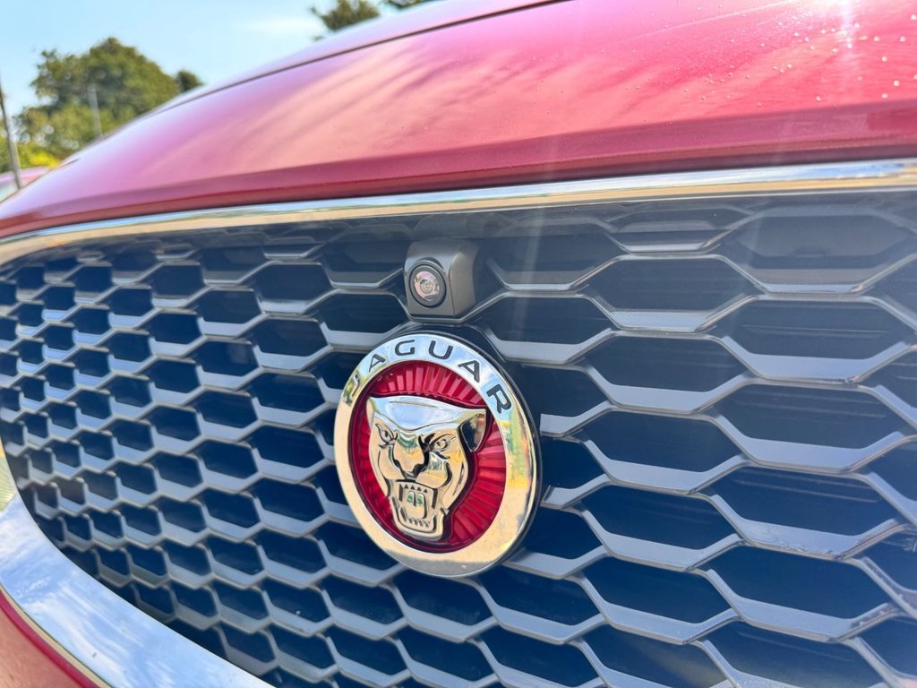 2018 Jaguar E-PACE — image 20