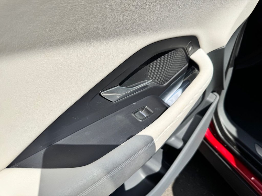 2018 Jaguar E-PACE — image 24