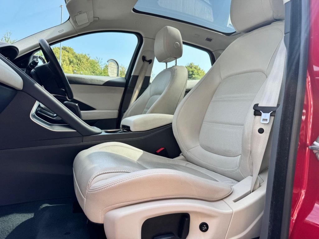 2018 Jaguar E-PACE — image 26