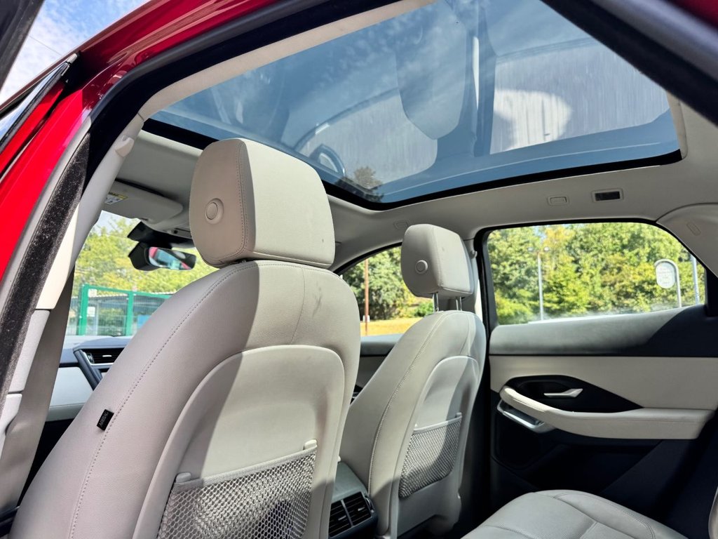 2018 Jaguar E-PACE — image 33