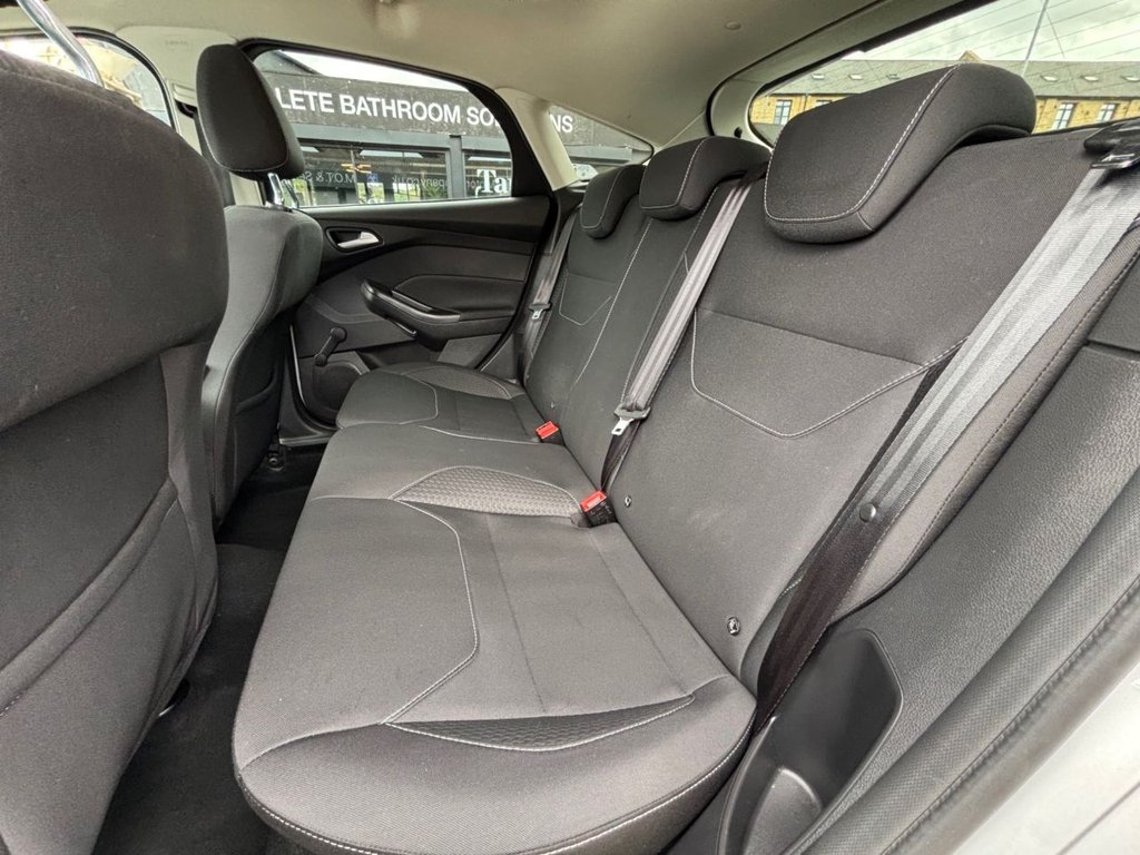 2018 Ford Focus — image 35