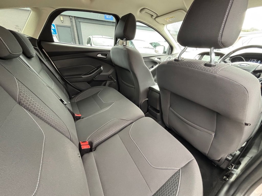 2018 Ford Focus — image 36