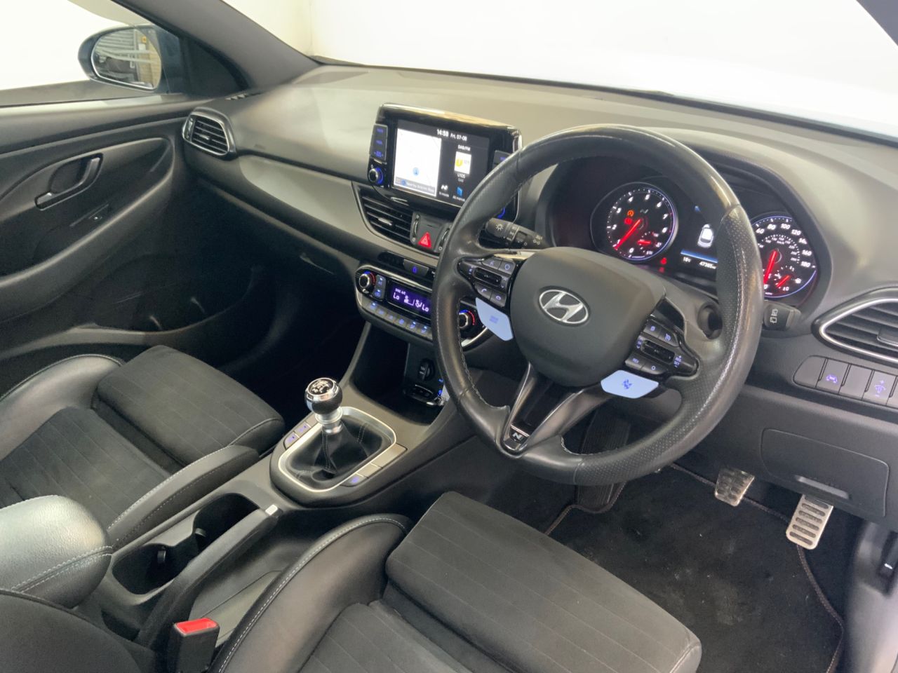 2018 HYUNDAI I30 2.0 T-GDi N Performance Hatchback 5dr Petrol Manual Euro 6 (s/s) (275 ps) - vehicle photo 25 for sale on PureCar