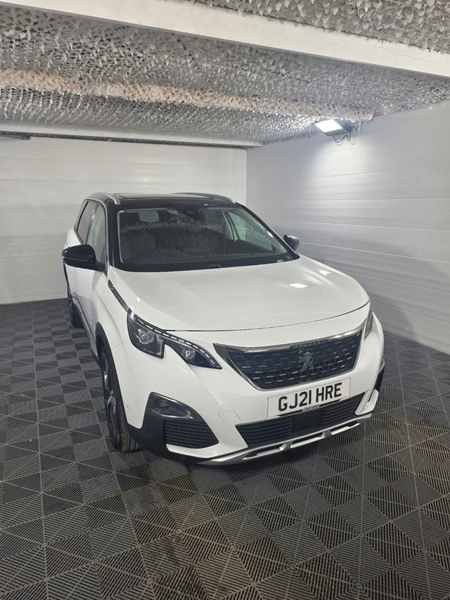 2021 Peugeot 5008