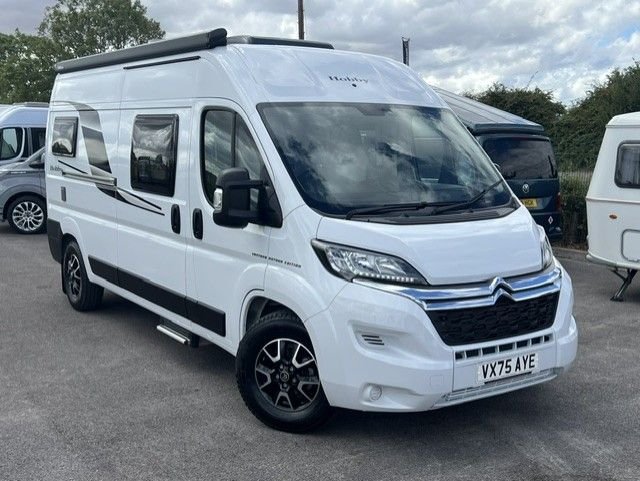 2025 Hobby Vantana