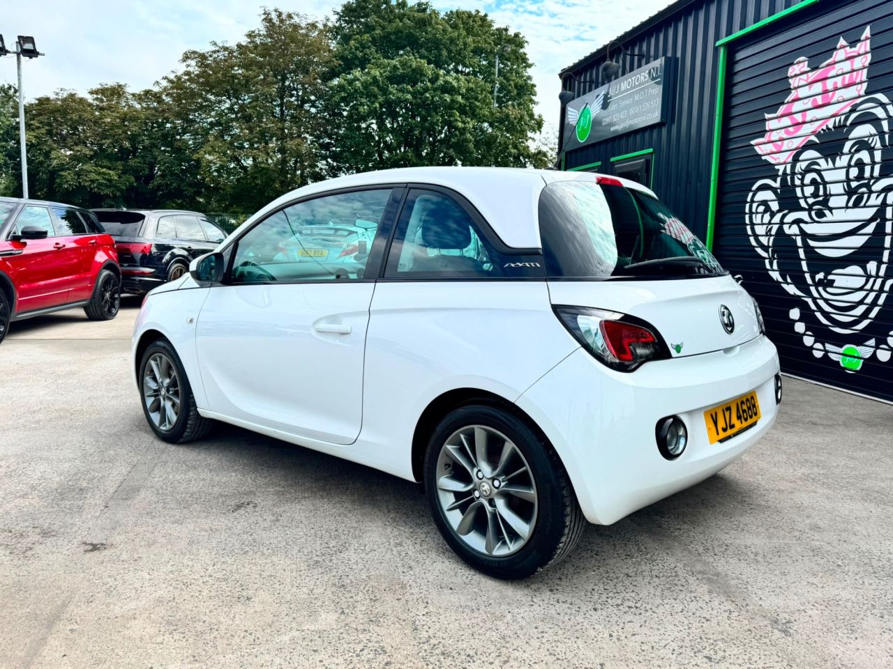 2016 VAUXHALL ADAM 1.2i JAM Hatchback 3dr Petrol Manual Euro 6 (70 ps) - vehicle photo 3 for sale on PureCar