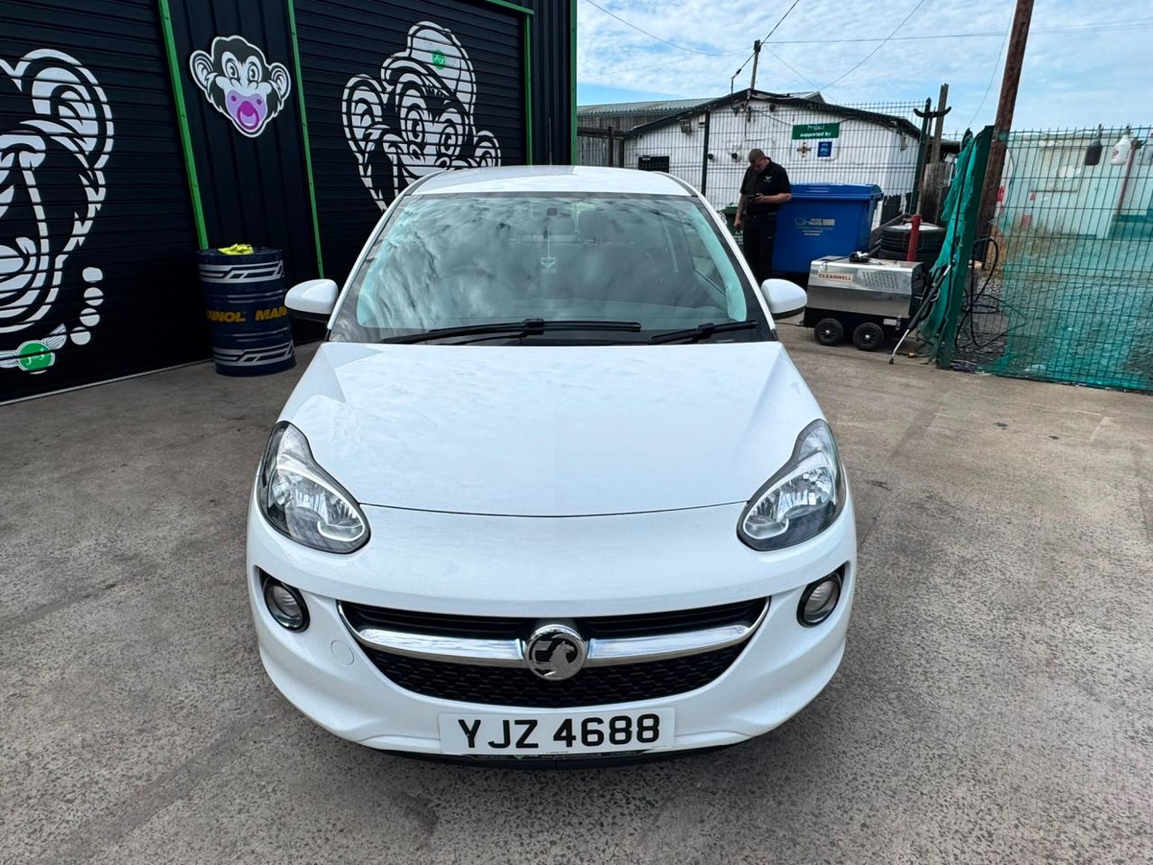 2016 VAUXHALL ADAM 1.2i JAM Hatchback 3dr Petrol Manual Euro 6 (70 ps) - vehicle photo 8 for sale on PureCar