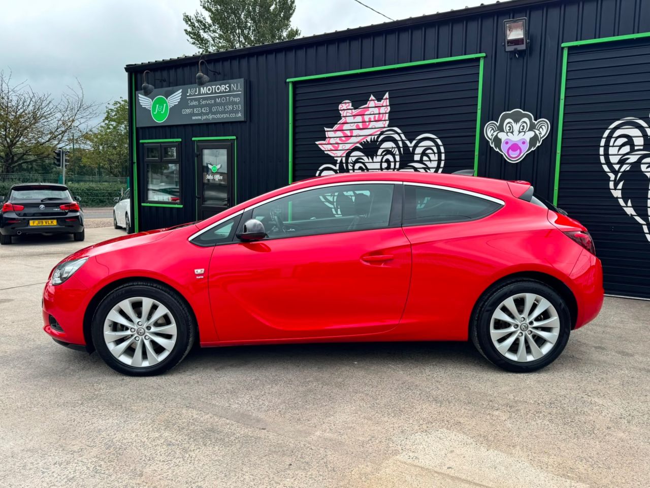 2016 VAUXHALL ASTRA GTC 1.4i Turbo SRi Coupe 3dr Petrol Manual Euro 6 (s/s) (140 ps) - vehicle photo 2 for sale on PureCar