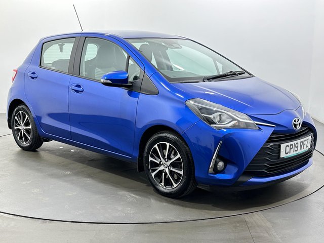 2019 TOYOTA YARIS 1.5 VVT I ICON TECH EURO 6 5DR R CAMERA, ALL LED,... photo
