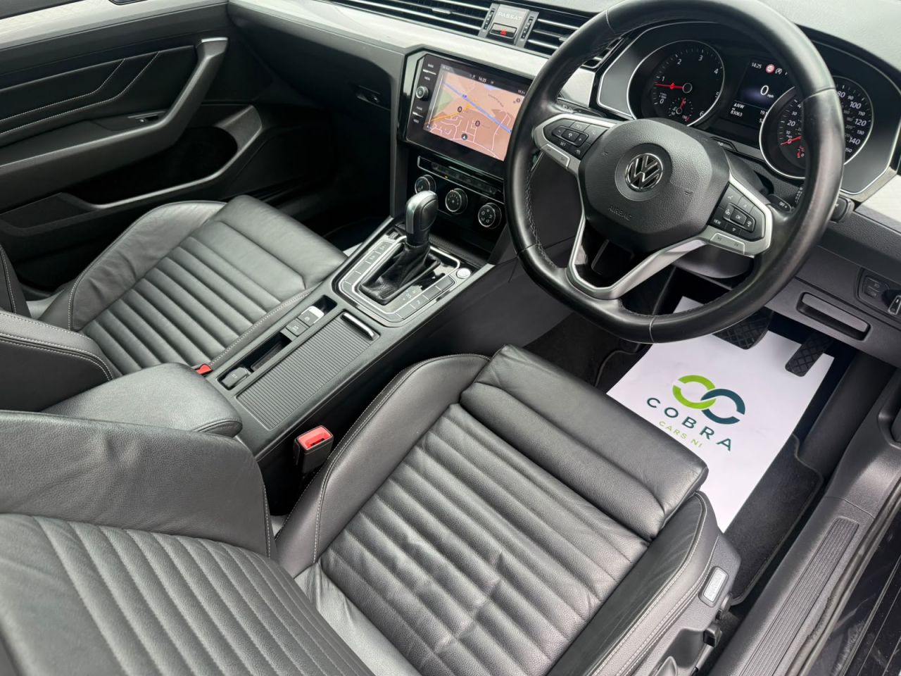 2020 VOLKSWAGEN PASSAT 1.6 TDI SEL Saloon 4dr Diesel DSG Euro 6 (s/s) (120 ps) - vehicle photo 12 for sale on PureCar