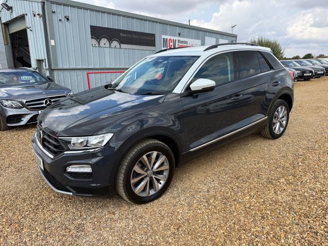 2018 Volkswagen T-Roc — image 1