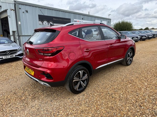 2022 MG MG ZS — image 3