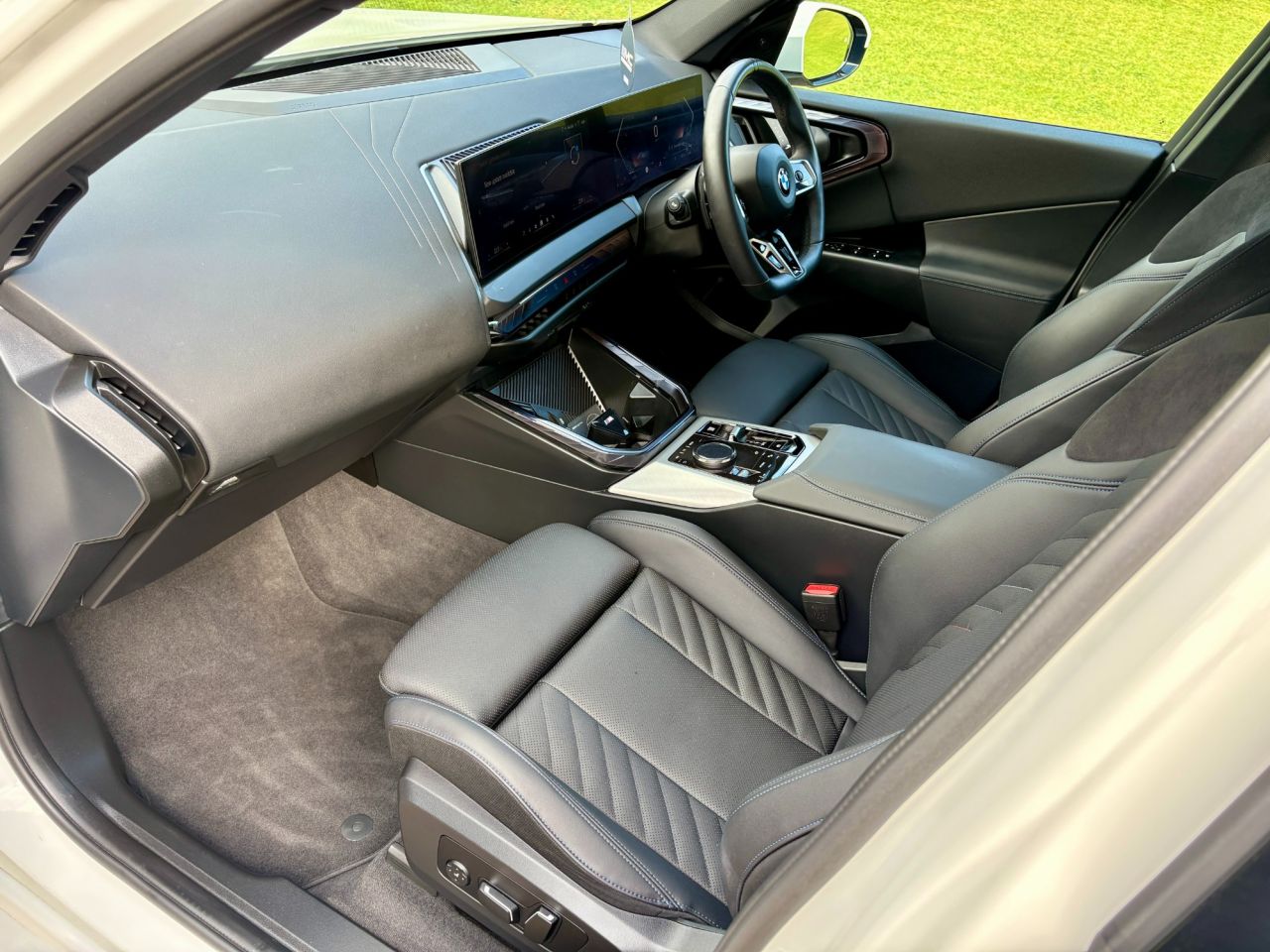 2025 BMW X3 2.0 20d MHT M Sport SUV 5dr Diesel Hybrid Auto xDrive Euro 6 (s/s) (197 ps) - vehicle photo 12 for sale on PureCar