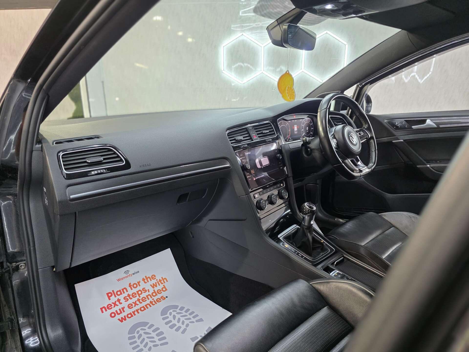 2018 18 VOLKSWAGEN GOLF