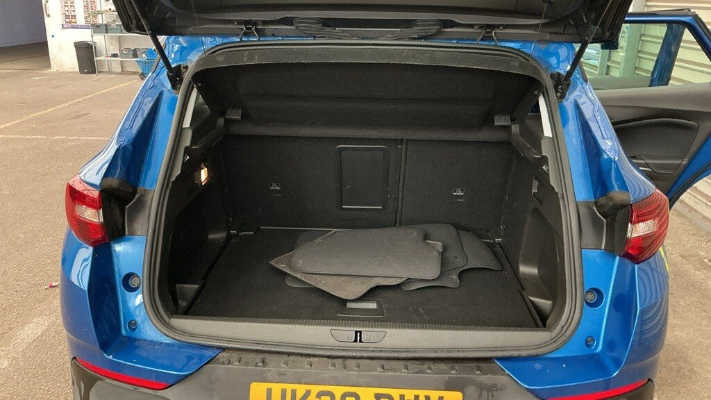2020 Vauxhall Grandland X — image 8